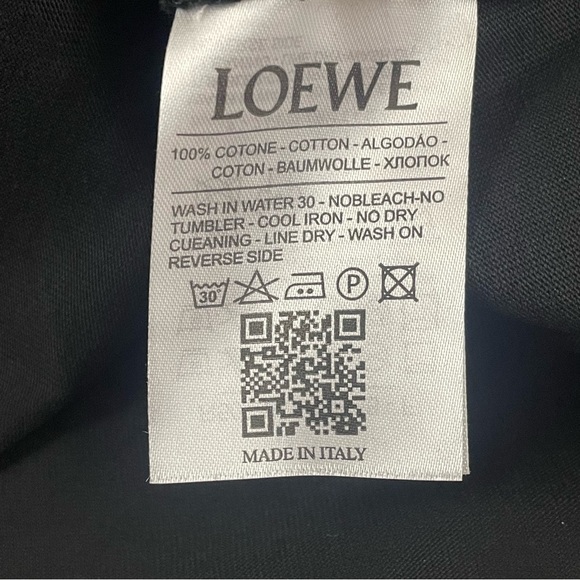 Loewe x Studio Ghibli T-shirt Size L Howl's Moving Castle Calcifer Black T153 - Picture 9 of 13